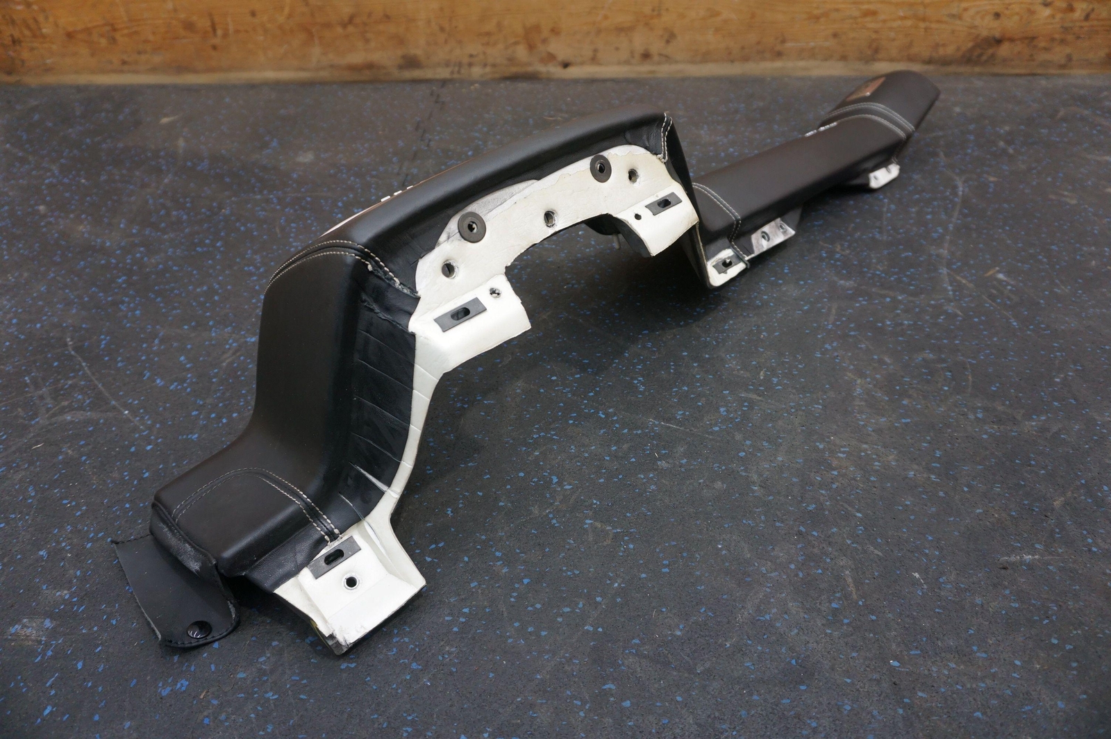 Right Dash Trim Bezel Black LHD USA 86453000 Ferrari California 2012-14 * NOTE *