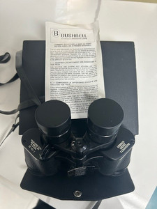 Bushnell binoculars 7x35 With Case