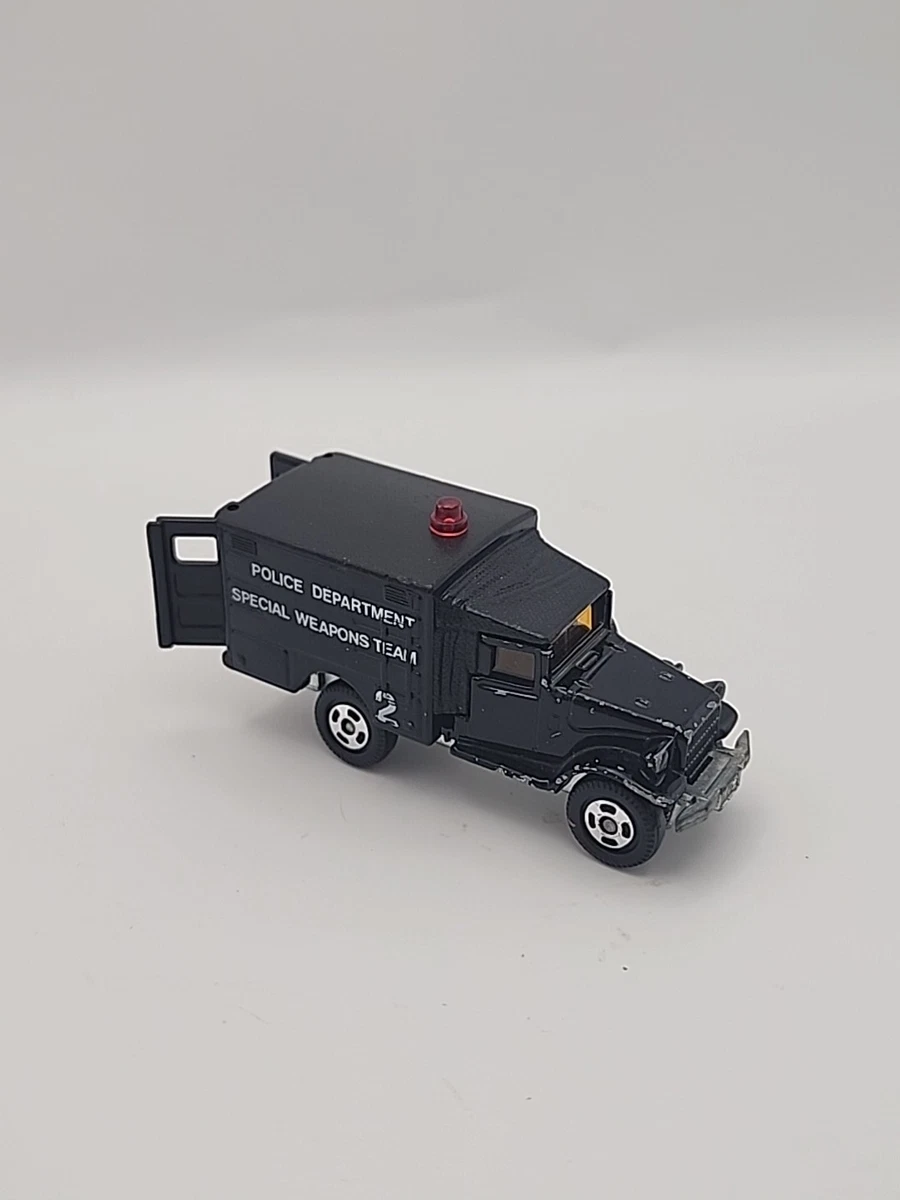 Tomica Toyota Police Special Weapons Vehicle No. 67 Japan 1978 1