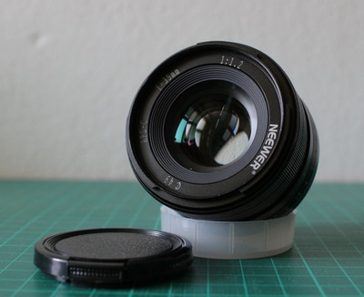 Neewer Prime Objektiv 35mm 1:1.2 F1.2 für Fuji-X - APS-C