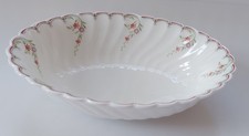 Vintage Wedgwood 1985 Pink Garland Floral Small Oval Condiment Dish   5¾ " x 2 "