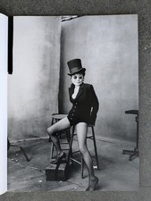 PIRELLI Calendar 2016 by Annie Leibovitz Photographs Yoko Ono HTF