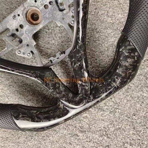 Customized Carbon Fiber Steering Wheel For 2009-2014 Honda Fit Jazz 2th GEN - Picture 3 of 8