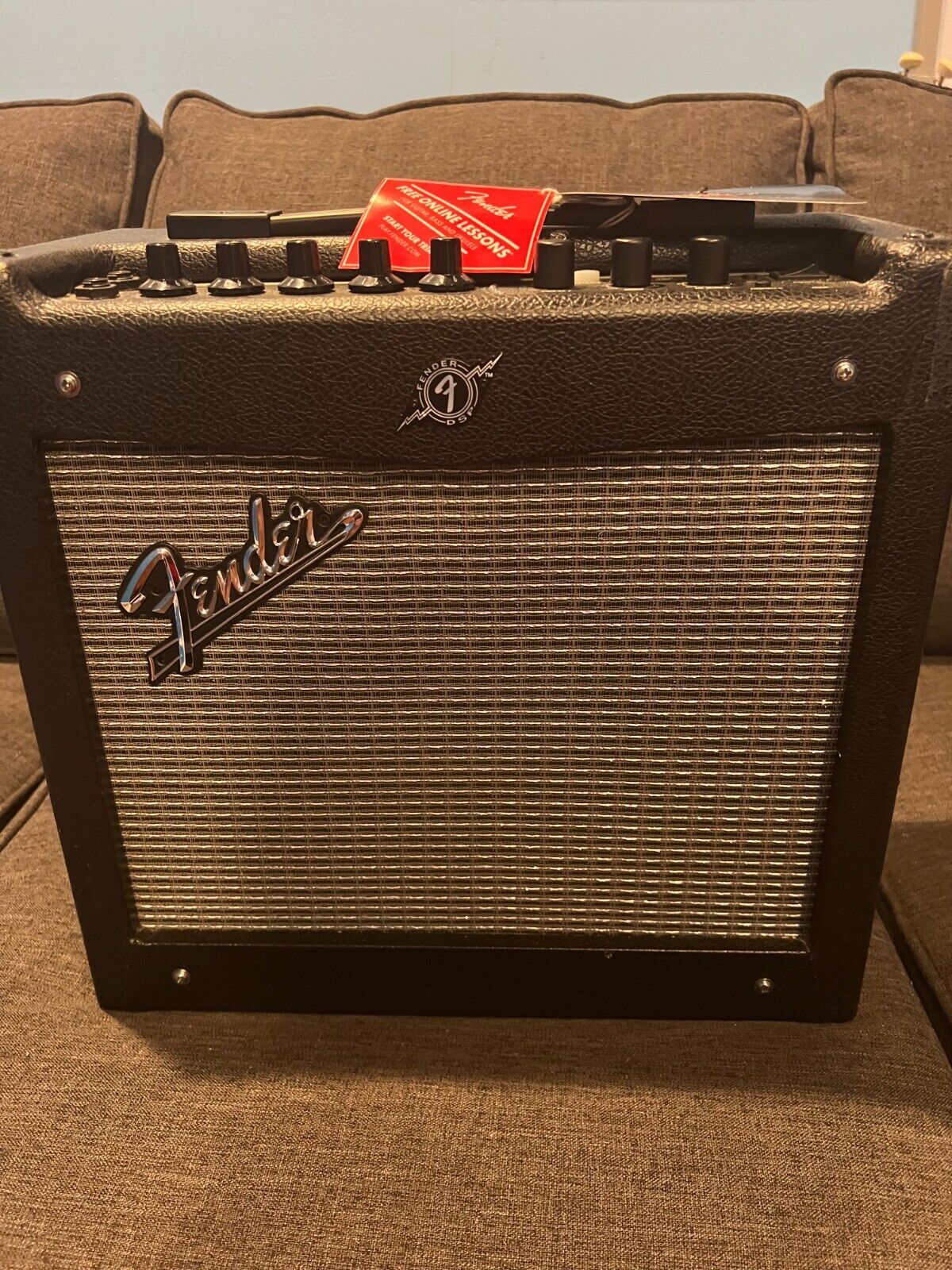 Fender Mustang I 20 watt Guitar Amplifier - Black