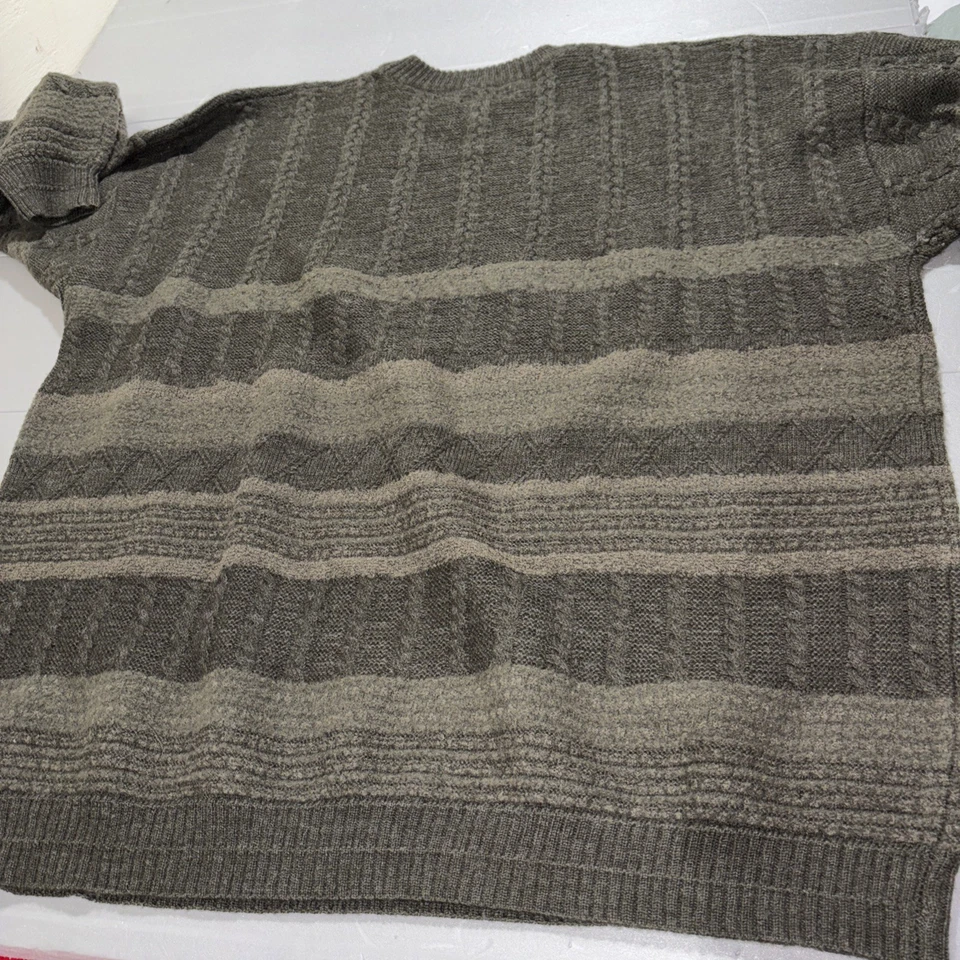 Cutter & Buck Men’s Sweater 3X Dark Green Wool Cable Knit Crewneck - Image 2 of 4