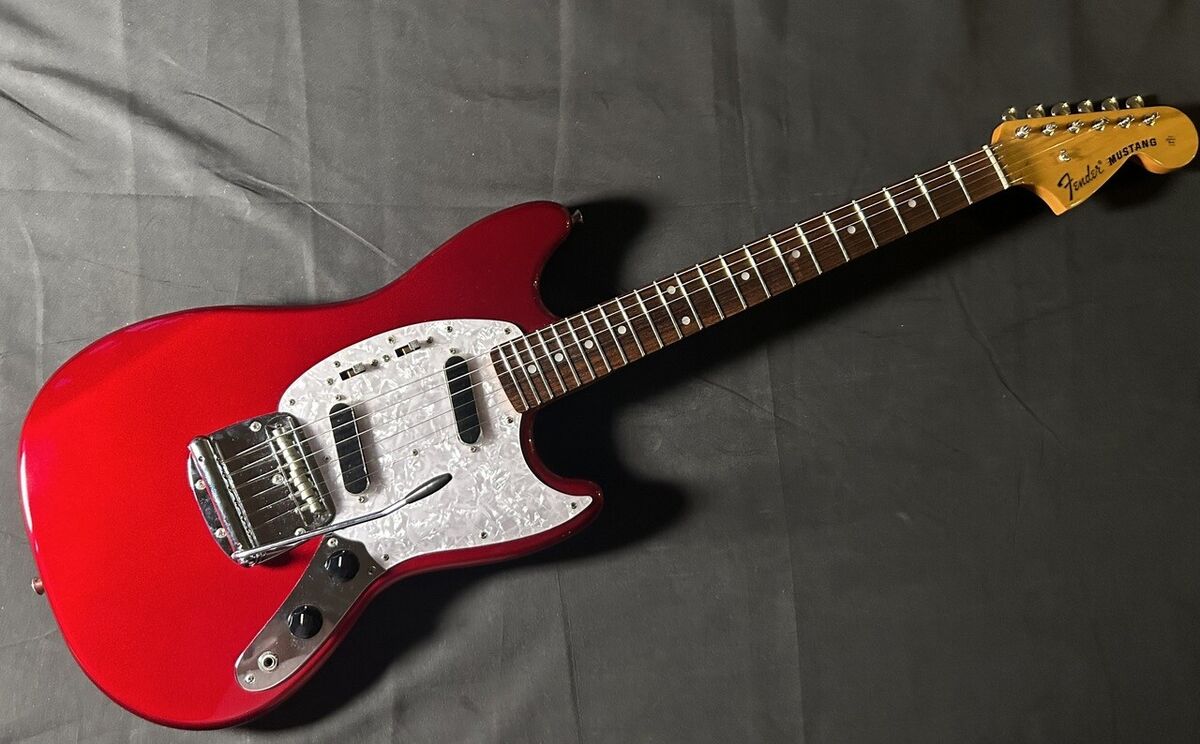 Fender Japan Mustang MG69 OCR 2010's Electric Guitar Made in Fender Japan Mustang MG69 OCR 2010's Electric Guitar Made in
