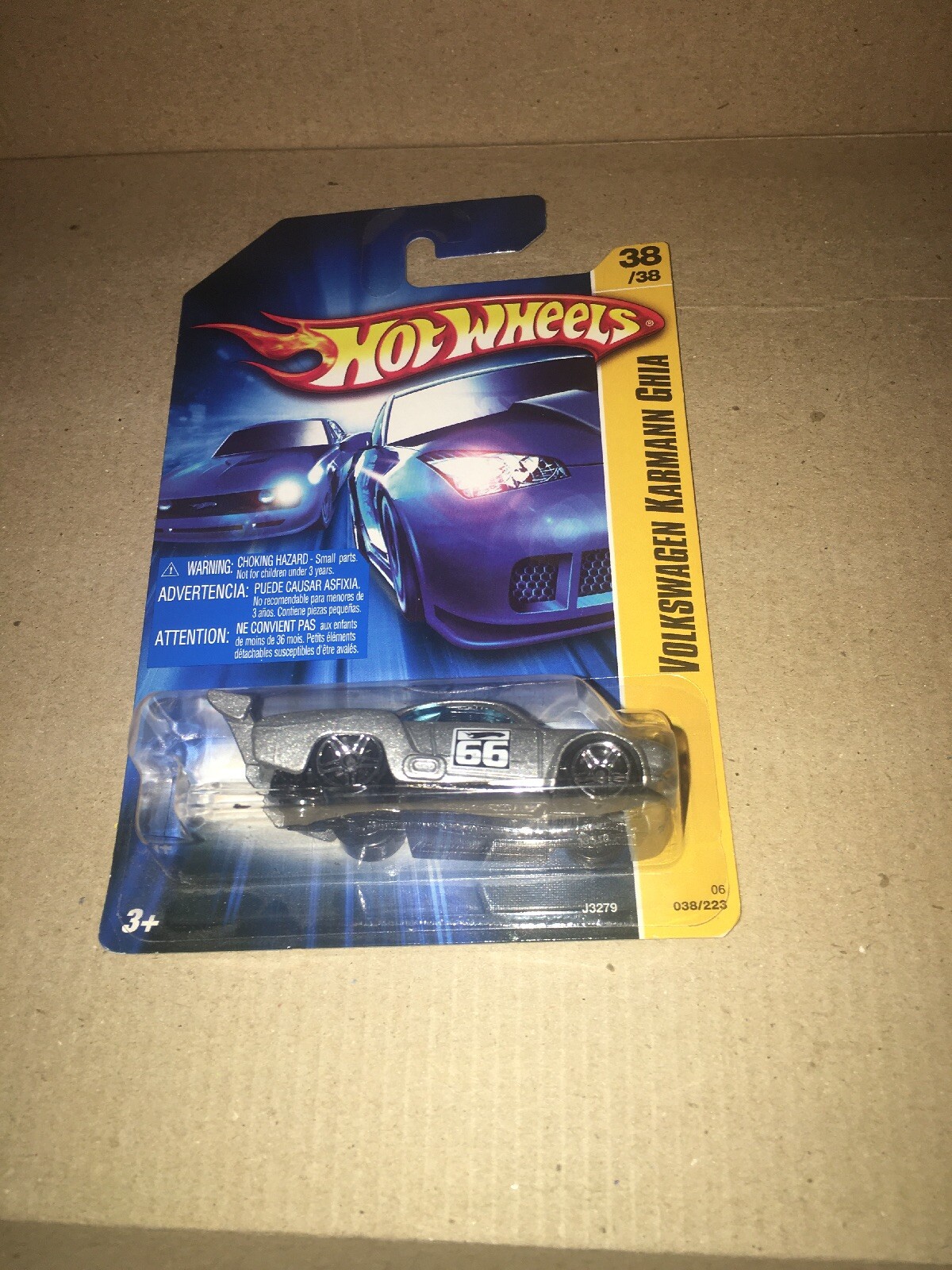 HOT WHEELS 2006  2007 VOLKSWAGEN VW KARMANN GHIA METAL BASE BEETLE BUG BUS