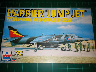 1/72 9079 Esci Harrier Gr.1 with pilots and ground crew RAF decals rare