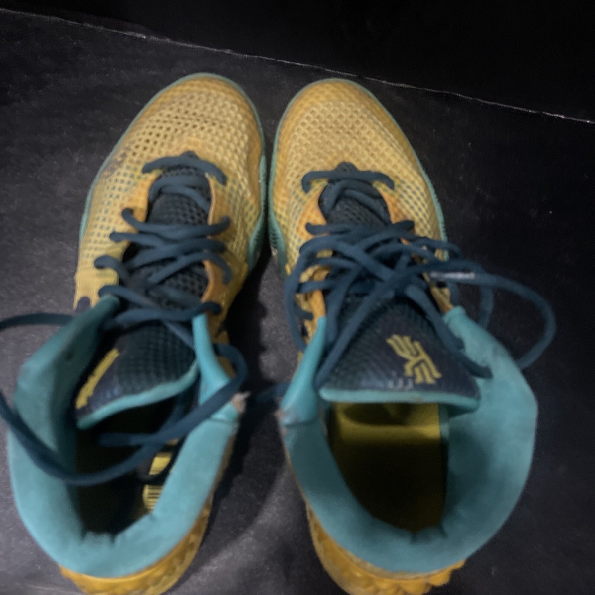Nike Kyrie 1 Letterman Men\'s Sz 13 Basketball Shoes Yellow Gold 705277-7 Nike Kyrie 1 Letterman Tour Yellow Teal University Gold  main image 2