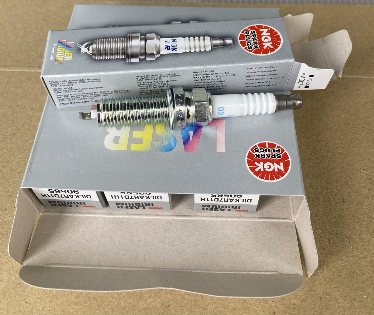 4 Pcs NGK Spark Plug-Laser Iridium ( DILKAR7D11H) Original Japan