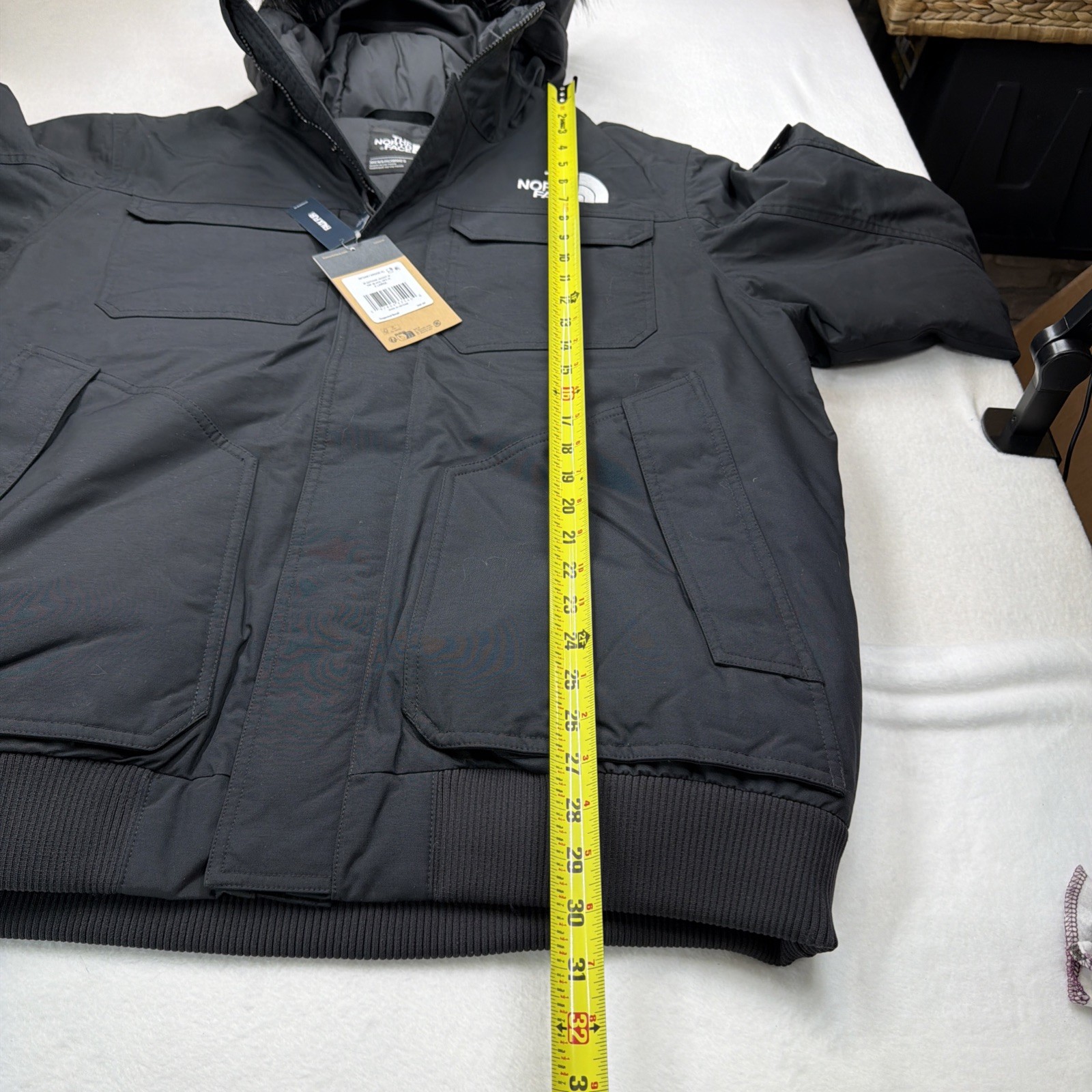 The North Face Men's Gotham Jacket III Black 600 Fill NWT Size XL $350 MSRP thumbnail 14