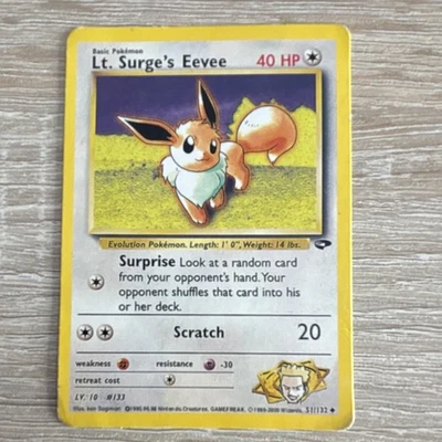 Wizards Pokémon JCC Lt. Surge's Eevee 113/132 40 PV Anglais 1999 Vintage - Photo 1/2