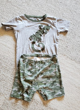 Gymboree 2 pc set Boys Pajamas , size 12