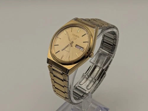 Seiko 5 Automatic Watch 6309-8970 Vintage Day/Date Running - Untested for Repair