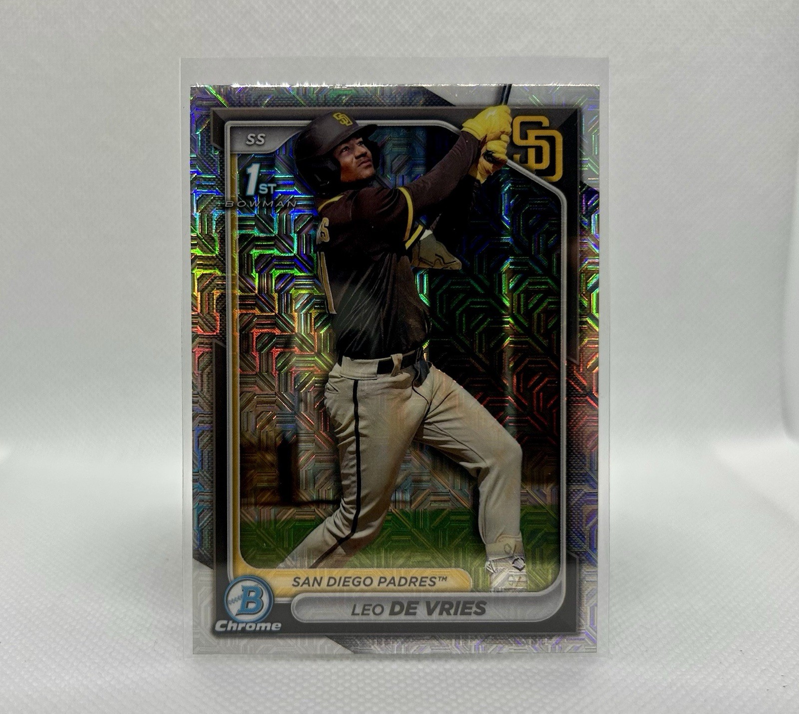 2024 Bowman Chrome Leo De Vries 1st Bowman Mojo Refractor #BCP-179