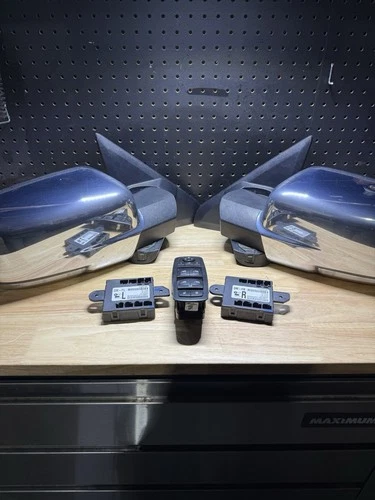 13-18 Ram 1500 Chrome Power Folding Mirrors, Kit with Switch/Modules