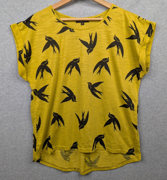 Caroline Morgan Top Womens 14 Mustard Yellow T-Shirt Tee Birds Casual Work