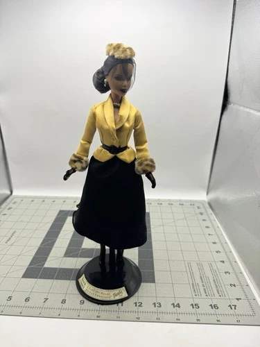  "I Left My Heart In San Francisco" 2001 Barbie "See’s Candies" Special Edition