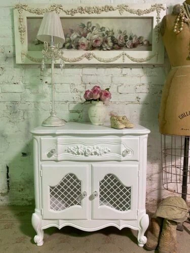 Shabby Chic Nightstands