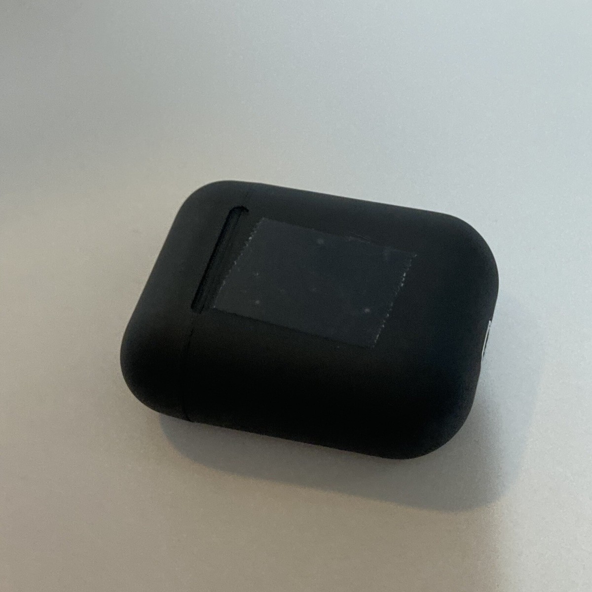 Black AirPods w/ Wireless Charging Case (AS-IS: NOT WORKING