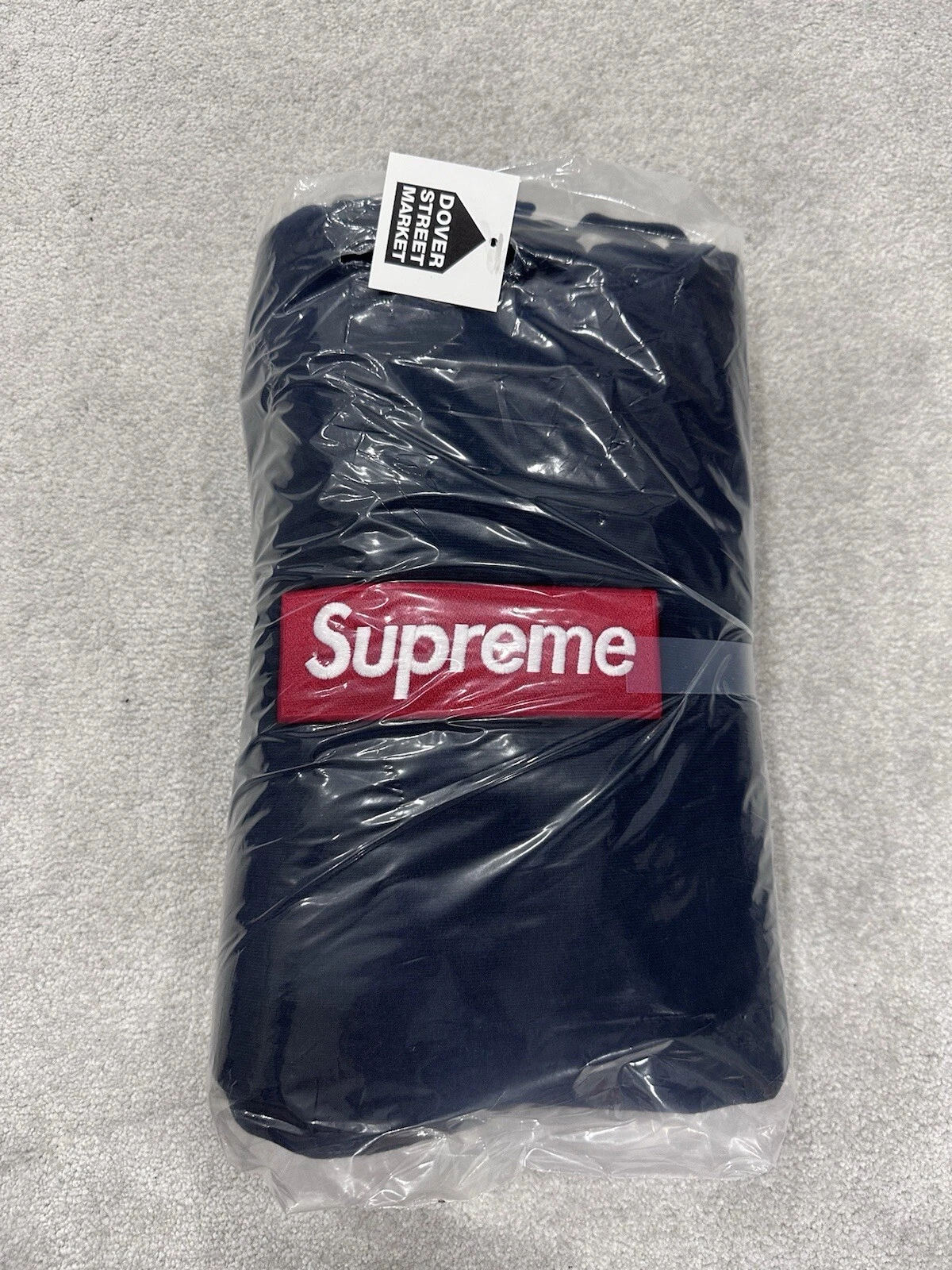 Sweat à capuche Supreme Box Logo Bleu Marine   Homme Taille Medium   EN MAIN ✅