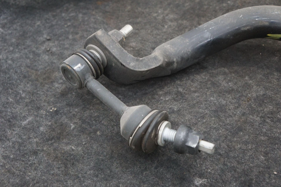 Conjunto 2 barras oscilantes dianteiras e traseiras anti-rolo fabricante de equipamento original 85512207 Cadillac Escalade Esv 21-24 - Imagem 3 de 4