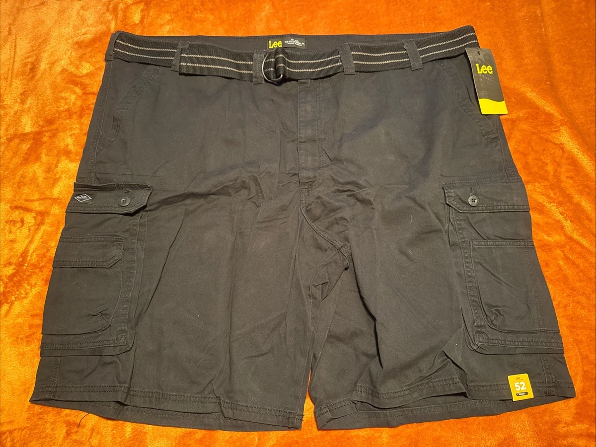 Lee Pantaloncini Cargo Uomo Big & Tall – Performance, Colore Nero, Taglia 50, Vestibilità Comoda, Tasche Con Patella, Tessuto Antipiega E Facile Da Pulire