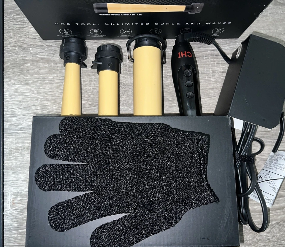 CHI Interchangeable Curling Wand With 3 Interchangeable Barrels, Dual Voltage - Image 4 of 4