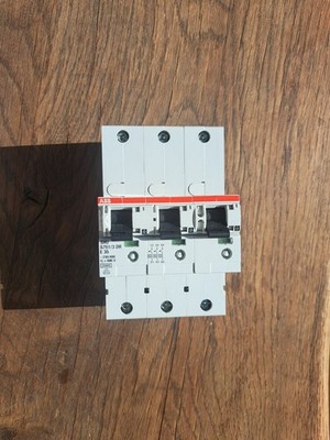 ABB S751/3DR-E35 selektiver Haupt-LS SHU E-Char.,25kA, 35A, 3x1Polig 2CDH781001