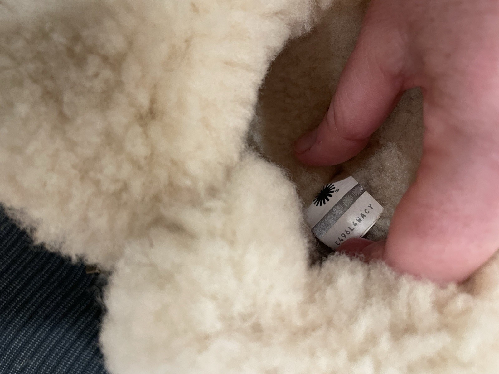 UGG Bailey Button Charm Boots Chestnut Sheepskin … - image 20