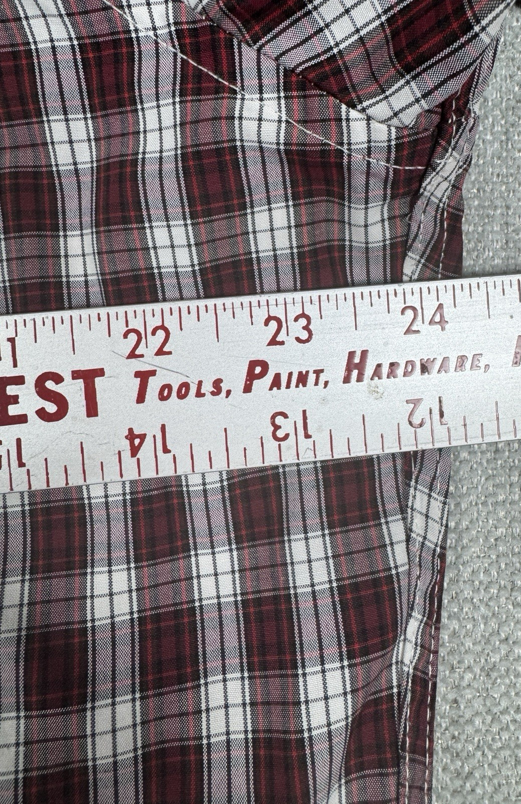 Eddie Bauer Men Large Red White Plaid Wrinkle Free Relaxed Fit Button Down Shirt image 9