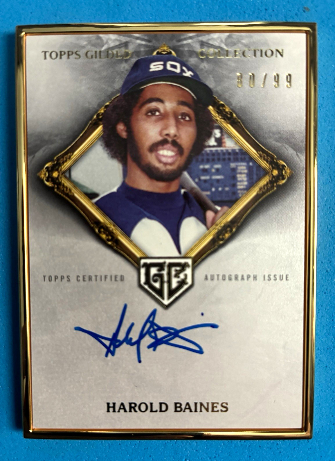 2023 Topps Gilded Gold Framed HOF Auto Harold Baines HAFA-HB /99 Cardholder