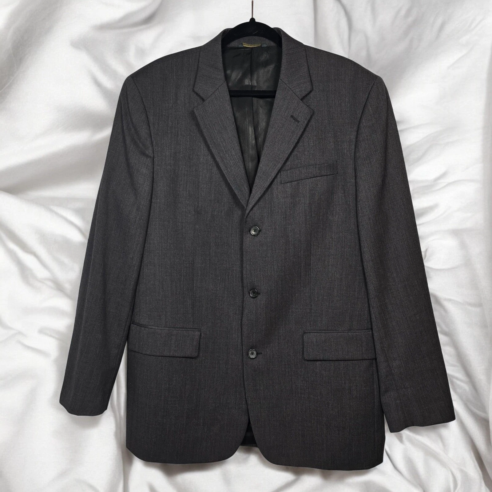 Banana Republic Blazer Men's 44 Long Gray 100% Wool Sport Coat 3 Button Academia
Opens in a new wind