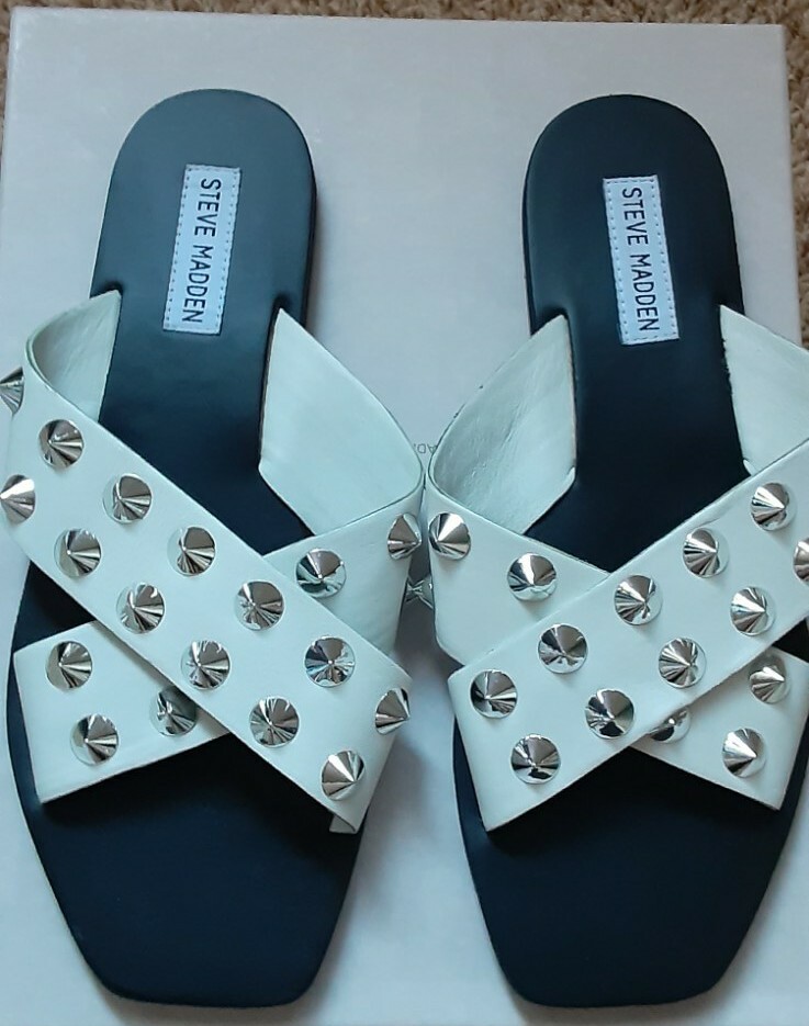 New! Steve Madden Spiked White Leather Flat Slides Size USA