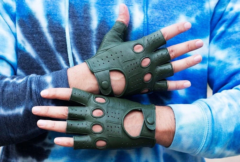 Hands ON Men's Half Finger Glove