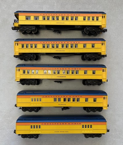 Williams O Gauge Chesapeake & Ohio 5 Passenger Car Set No Box - Picture 3 of 13