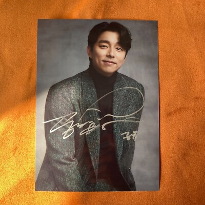 Gong Yoo Autographed Signed Photo 5*7 K-POP Collection GIFTS rare