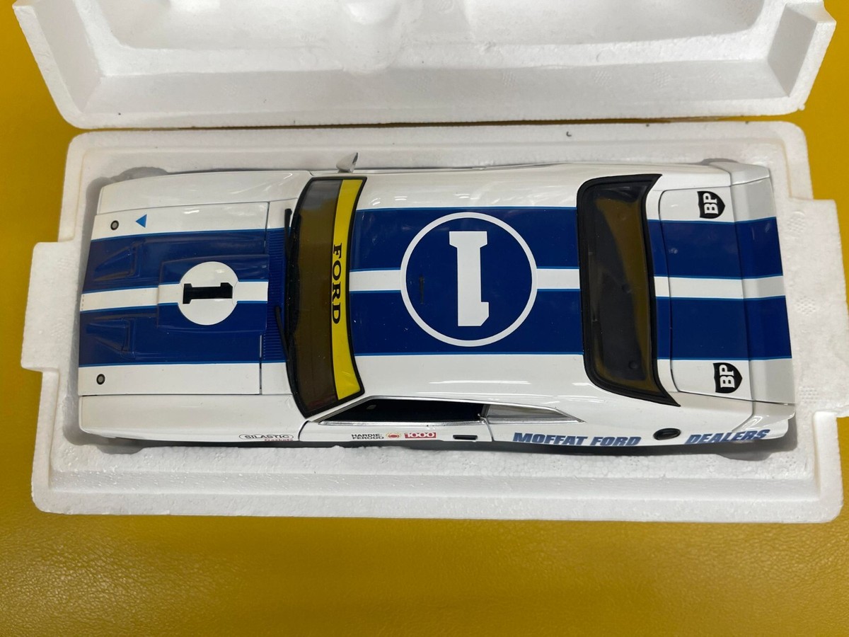 AUTOart(Biante) Allan Moffat Ford XC Falcon Cobra Coupe AUTOart(Biante) Allan Moffat Ford XC Falcon Cobra Coupe