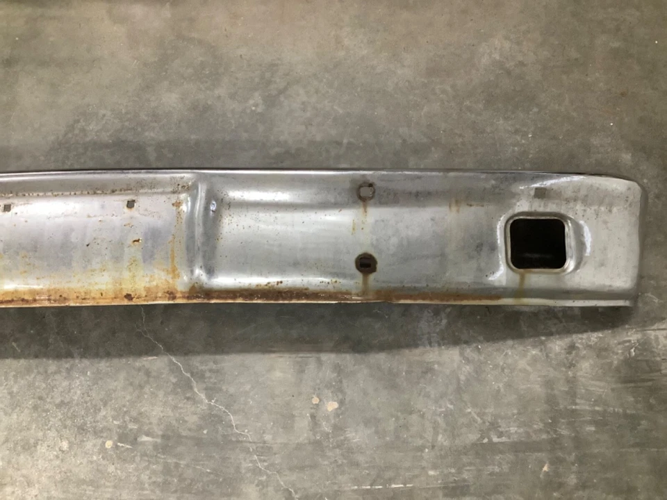 Ford Falcon Sprint Ranchero Futura Squire 1962 1963 vagón parachoques delantero Foto 3 de 4