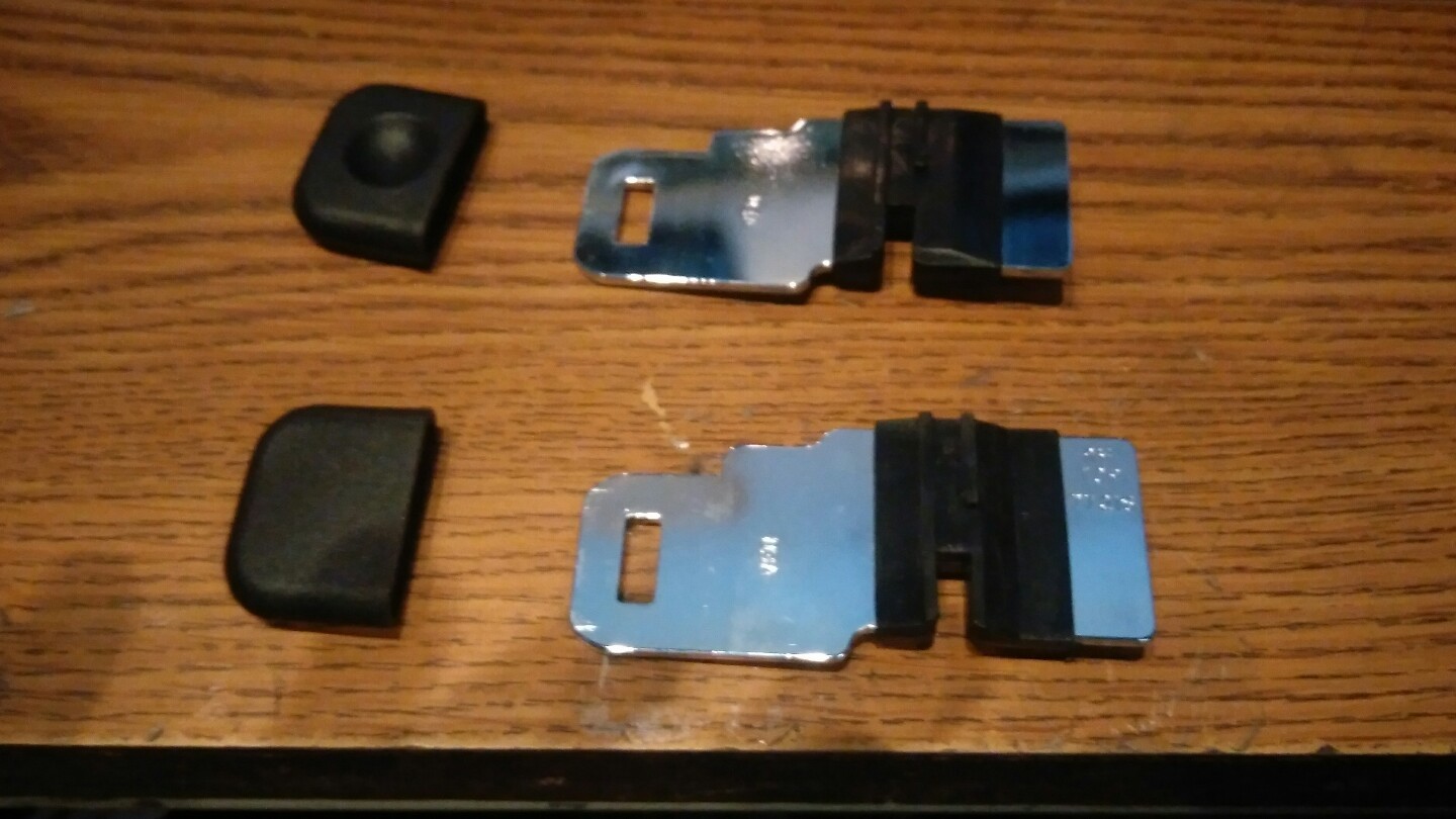 Jaguar XJ6 Automatic seat belt metal clip left hand 77217 right hand