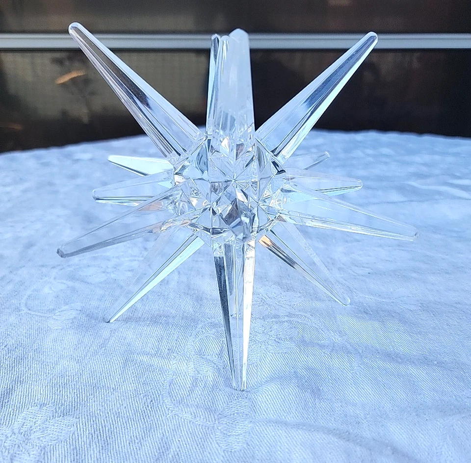 Mid Century Mod Atomic Starburst Star Clear Acrylic Tabletop Statement Figurine - Image 2 of 4