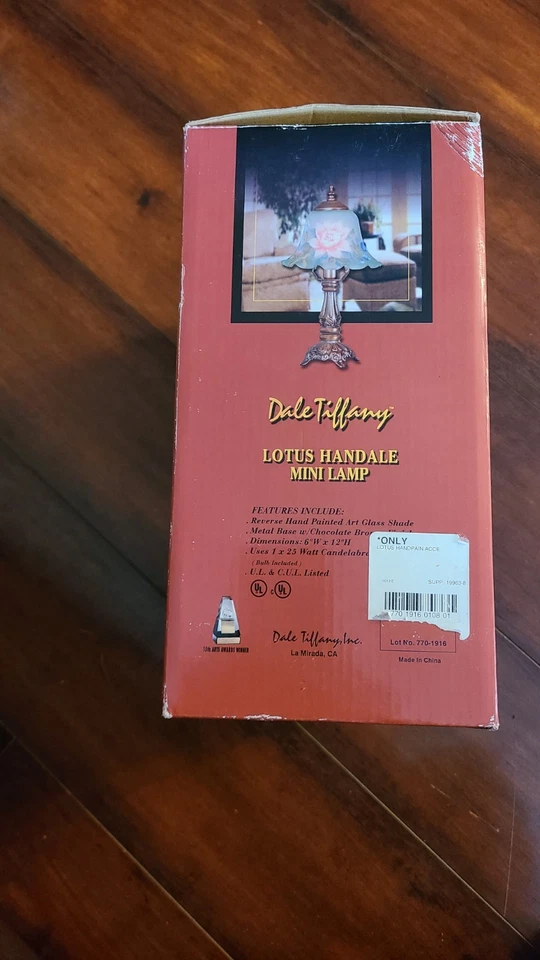 Акцентная лампа Dale Tiffany Handale отделка Antigue MetalBase ручная роспись лотос - Изображение 4 из 4