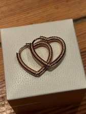 Genuine Pandora Rose Gold Ribbed Heart Hoop Earrings | Ex display, Never Worn
