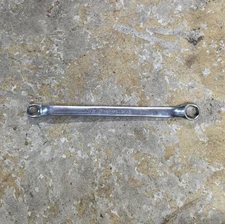 Snap-on SAE 1/2" - 9/16" Offset Box End Wrench 6pt XB1618SA