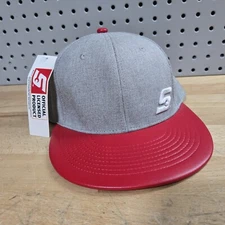 *NEW! Snap-On Tools Snapback Hat * New with tags  Faux Leather Brim Red/Grey
