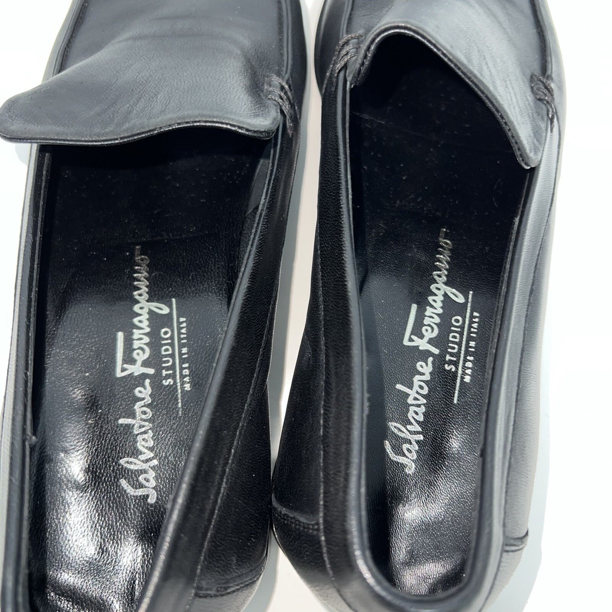 Salvatore Ferragamo Mens Black Leather Loafers Dress Shoes 
