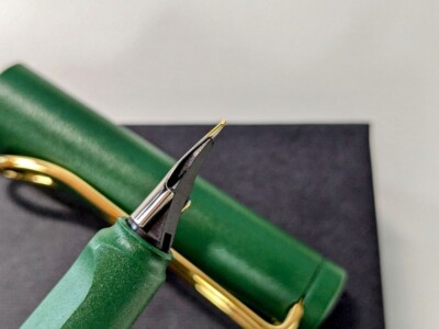 LAMY Safari Field Green Gold Clip Fountain Pen 14K Nib EF Limited