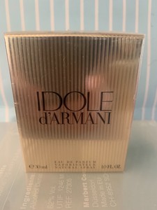 idole armani