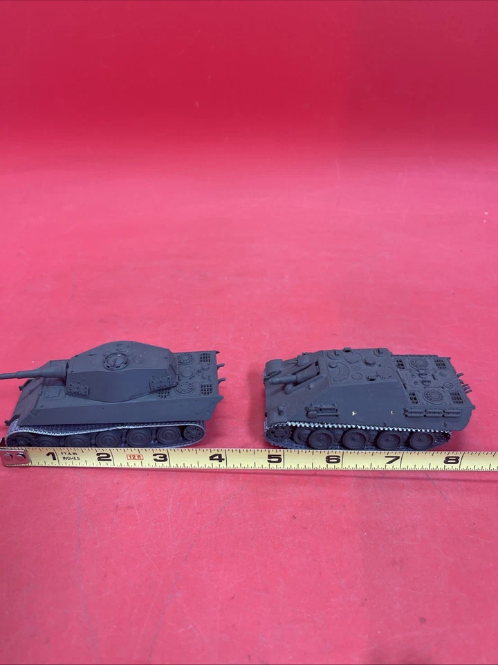 Lote de 10 modelos de tanque de armadura construidos vintage de la Segunda Guerra Mundial.   *26 Foto 4 de 4