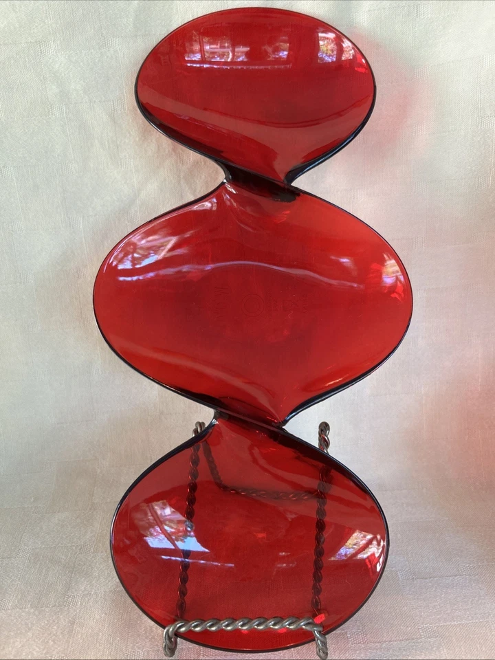 2 platos rojos WOVO para servir platos aperitivo patatas fritas salsas charcutería de Navidad MCM? Foto 2 de 4